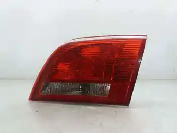 

8P4945094B indoor right rear pilot AUDI A3 SPORTBACK (8P)