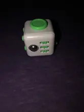 Juguetes dados para aliviar la ansiedad y el estrés para niños, juguete de descompresión de plástico con enfoque multifuncional de seis lados para juegos, regalo para adultos