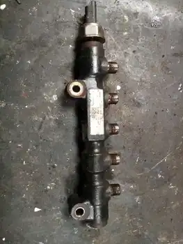 

9654592680 9654590 ramp Injector Peugeot Partner (s2) 1.6 16v Hdi