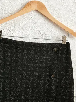 

Button Detail İşıltılı Tweed Skirt