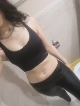 F.DYRAA mujeres Sujetador deportivo Push Up Crop superior femenino Fitness gimnasio sujetador hueco transpirable superior Sexy Running Yoga Bra ropa deportiva