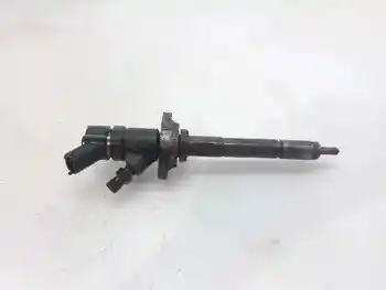 

0445110239 injector FORD FOCUS saloon (CAP)