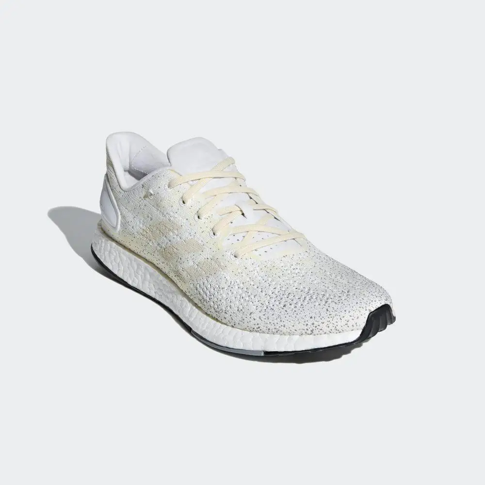 running shoes. Shoe Classic 