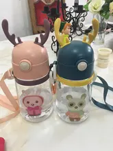 La alimentación de los niños niño recién nacido para bebida de bebé tazas de botellas de agua niños bebiendo sorbete una taza Infantil bebedor Copo con taza Correa