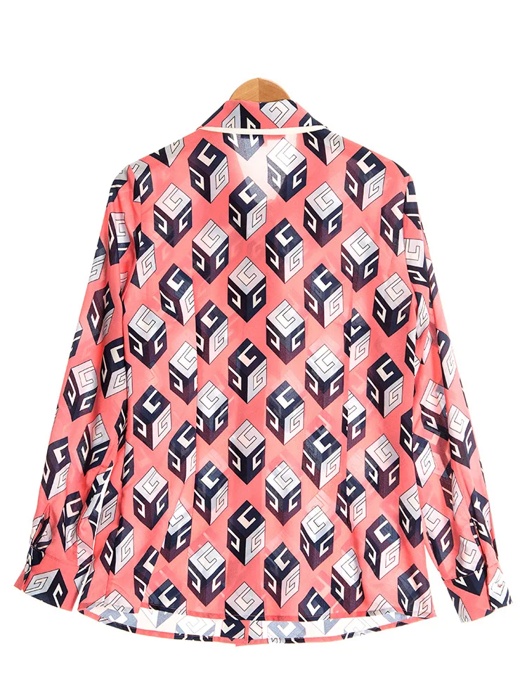 7590473212_119271691