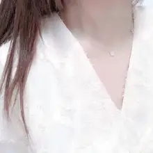 Collar con colgante de diamante cuadrado pequeño para mujer, de Plata de Ley 925, cadena Simple de clavícula brillante a la moda, joyería de boda, regalo de fiesta