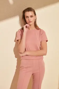 

Trendyol Knitted Blouse TWOSS20BZ0187