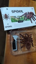 Chico de Control remoto regalo para aterrador espeluznante de araña de peluche de infrarrojos RC tarántula juguete 95AE accesorios para Halloween broma juguete divertido Juguetes