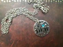 Collar de plata de Color plateado con dije en forma de montaña, colgante de cadena con dije de luz de luna para mujer, collar llamativo, joyería de fiesta