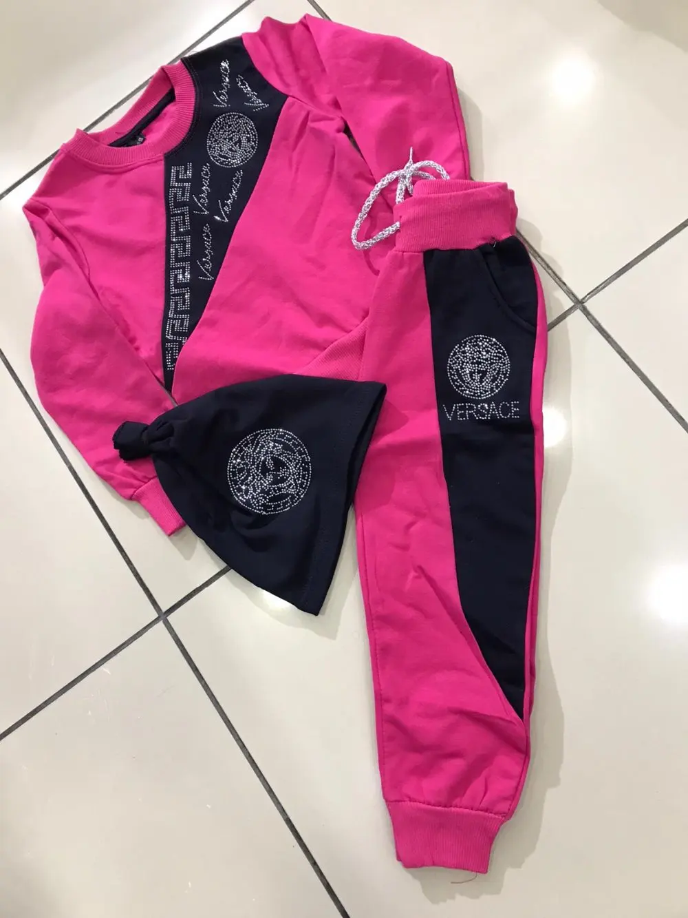 versace pink