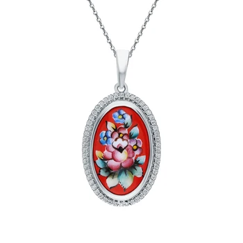 

Silver Pendant with finish and cubic zirconium sunlight sample 925