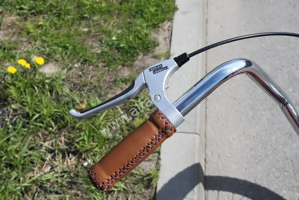 Велочоппер Micargi Bicycles Falcon GT Burgundy 3 speed