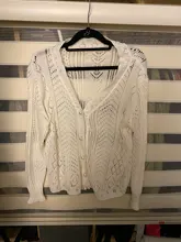 Chaqueta corta de las mujeres primavera hueco elegante cuello en V coreano Vintage mujer jersey blanco dulce chicas perlas ropa de punto de mujer
