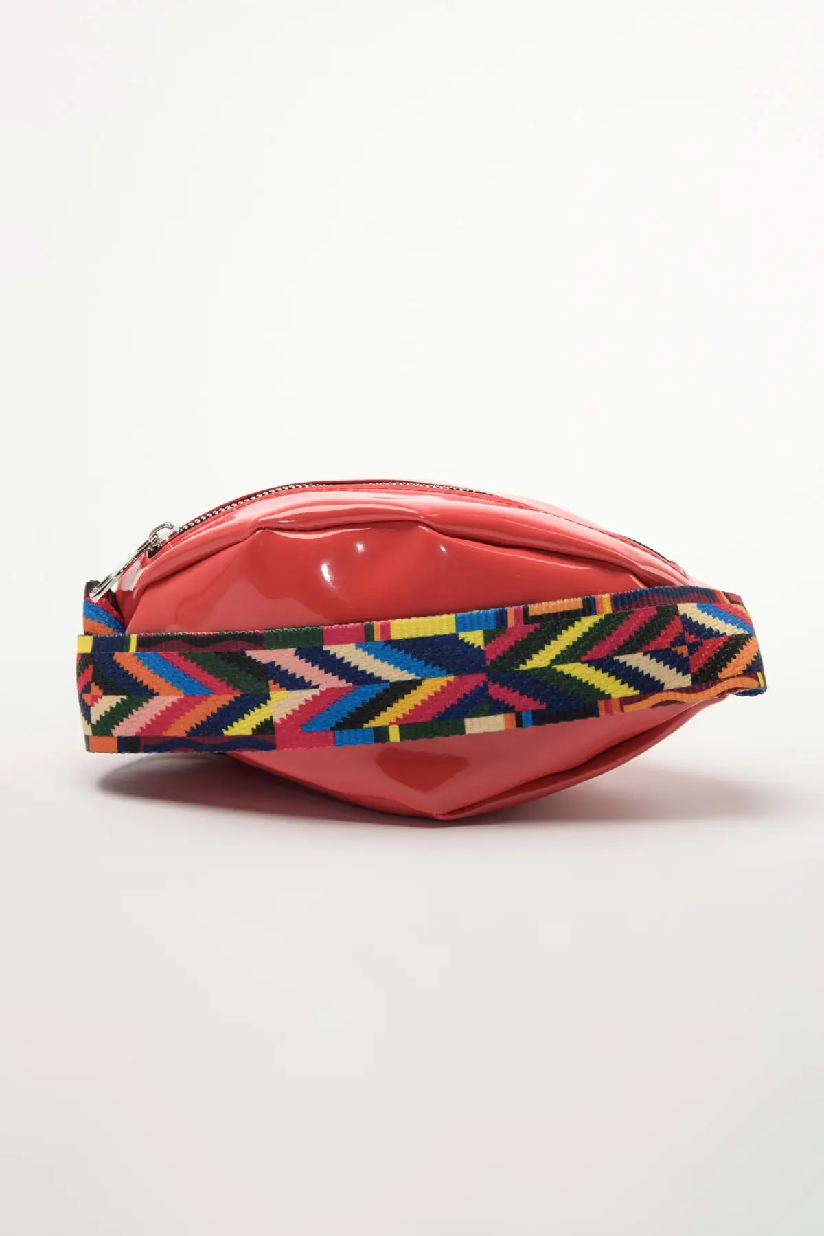 Trendyol Japanned Leather Women 'S Waist Bag TAKSS20BC0017 |
