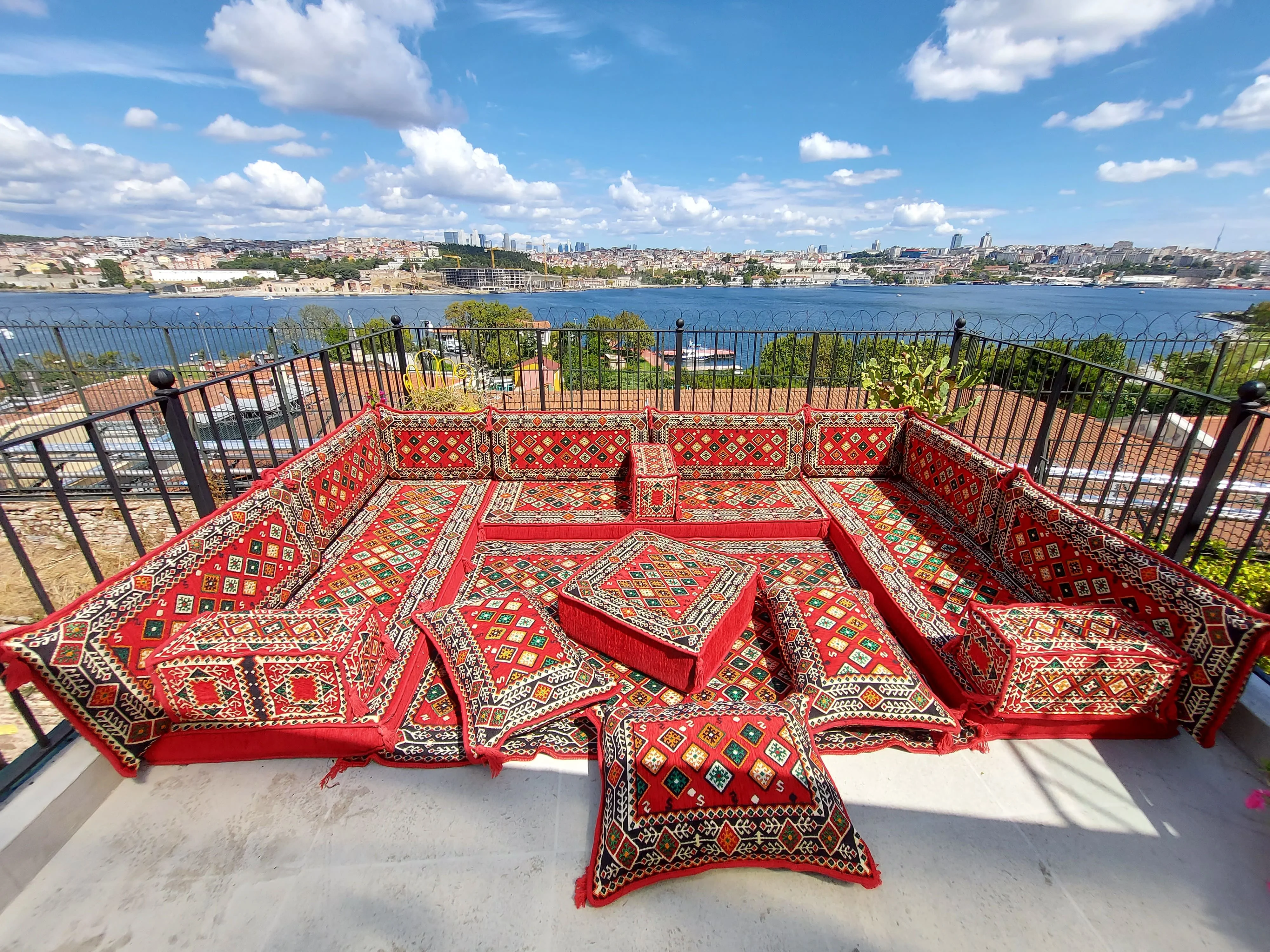 

U Shaped Arabic Sofa Set, Red Floor Couches, Sectional Sofas, Terrace Pallet Sofa, Floor Cushions, Arabic Majlis