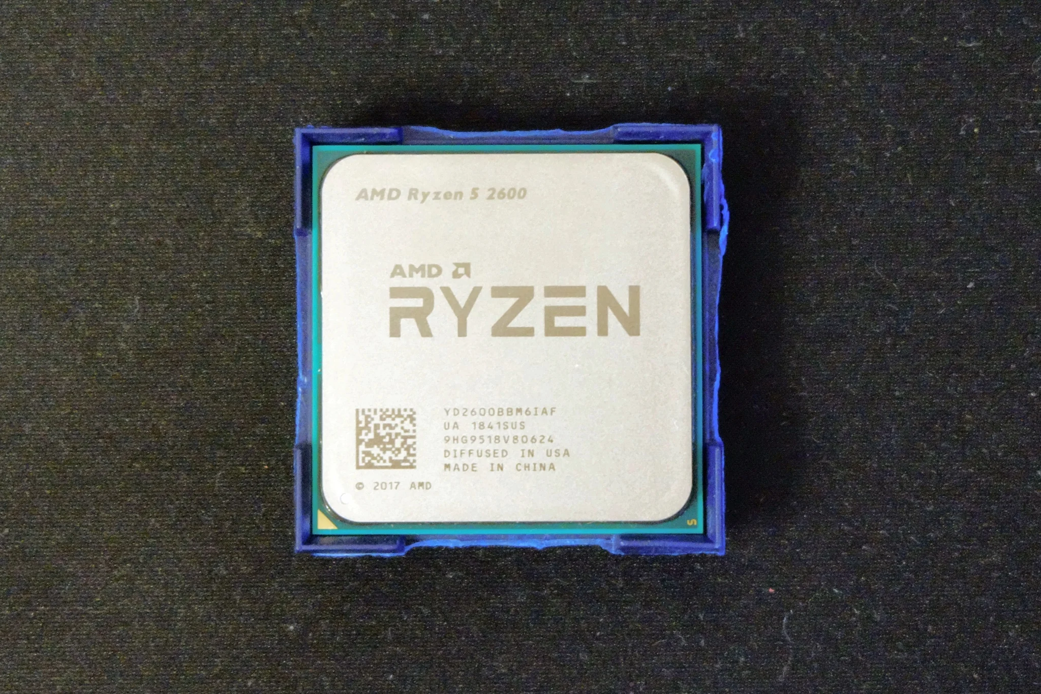 Процессор amd ryzen 5 2600 six core. Процессор amd 5 2600. Процессор amd 5 2600. Процессор amd ryzen 5 2600 six-core processor 3. Amd ryzen 5 2600 (box).