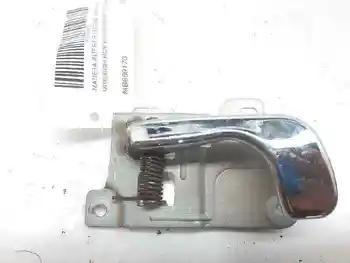 

MB669170 right rear INTERIOR handle MITSUBISHI MONTERO (V20/V40)