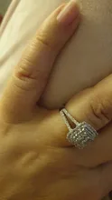 Huitan-Anillo de boda de circonia cúbica para mujer, sortija, forma cuadrada, Micro pavé de cristal, completo de joyas, deslumbrante