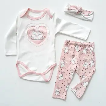 

Bandanalı Salmon Heart Bunny 3 PCs Girl Baby Suit