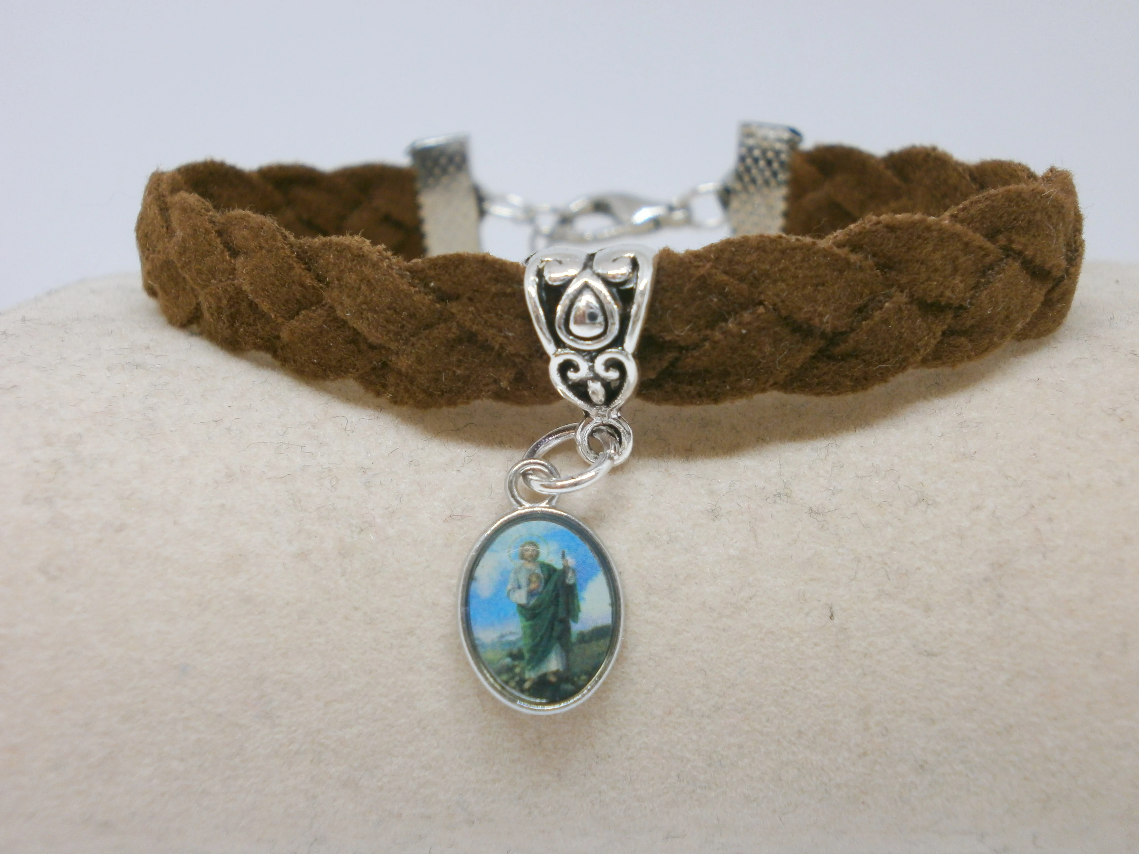 Pulsera San Judas Tadeo patrono de las causas imposibles en piel marón amuleto de protección católica| AliExpress