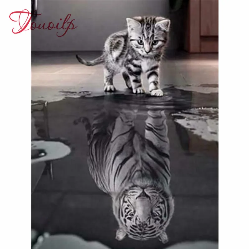 

5D DIY Full Square round Diamond Painting Cross Stitch Cat, tiger, reflection Diamond Embroidery Mosaic Resin Home Decor Gift