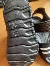 Zapatos de verano para niños y niñas, sandalias informales de Punta cerrada para playa y piscina, zapatillas planas sin cordones