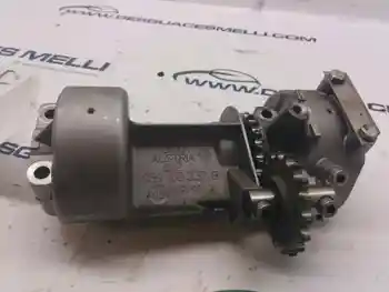 

059103337 AUDI A6 saloon oil pump (4B2)