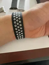 Correa de bucle Solo para Apple Watch, banda elástica transpirable de 44mm, 40mm, 38mm y 42mm, pulsera de silicona serie iwatch 3 4 5 SE 6