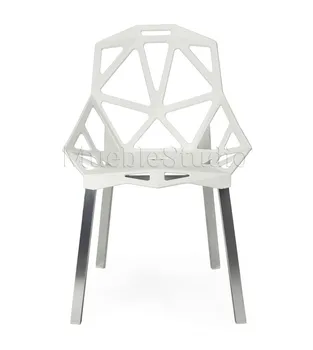 

One Polypropylene Chair