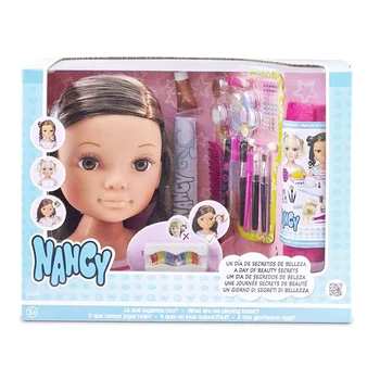 

Hairdressing Doll Nancy A Day Of Beauty Secrets Famosa (23 cm)