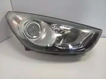 

921022Y000 RIGHT HEADLIGHT HYUNDAI IX35