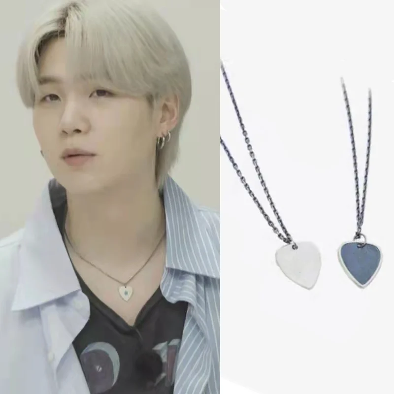 SUGA GUITAR PICK NECKLACE blog.knak.jp