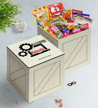 

Personalized Computer Engineer In Wooden Box Nostalgic Lezzetler Gift Seti-3