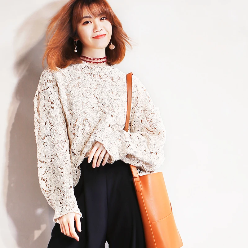 

Women Tshirt Long Lantern Sleeve O-neck tshirt Woman Hollow Out Top Female Vintage t shirts Tee