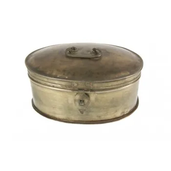 

Box oval metal brass finish aged. Measures: 12x24x17 cm.
