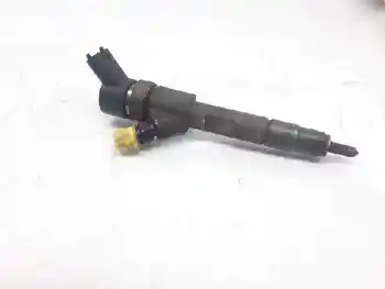

8200100272 injector RENAULT MEGANE II Saloon 3P
