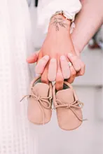 Zapatos de piel sintética para bebé, botitas de bebé para niñas, mocasines de moda con flecos para primeros paseos de 0 a 18 meses, 10 colores