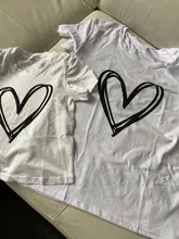 Camisetas con diseño de corazones para madre e hija, ropa a juego para madre e hija