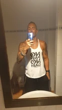 Camiseta sin mangas de algodón con estampado para hombre, ropa deportiva Sexy con tirantes de 1cm para culturismo y gimnasio