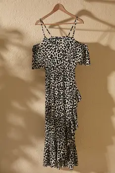 

Trendyol Patterned Flounces Carmen Collar Knitted Dress TWOSS20EL2728