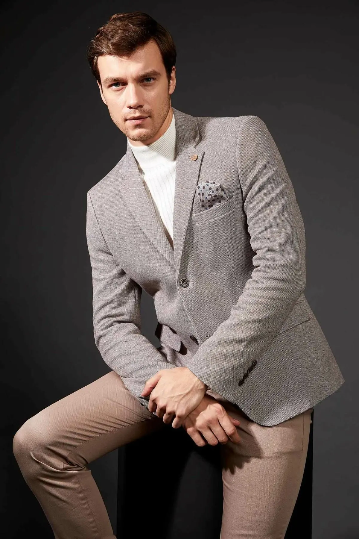 DeFacto Модный деловой мужской блейзер высокого качества осенний Повседневный тонкий костюм мужской пиджак с карманами мужской пиджак новинка-L6867AZ19AU