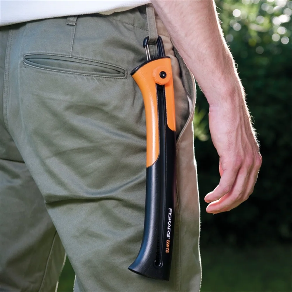 Большая садовая пила Fiskars Xtract SW75