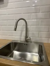 Grifo de cocina de dos funciones, mezclador de un solo tirador, montado en cubierta, de agua caliente y fría, color negro, envío gratis