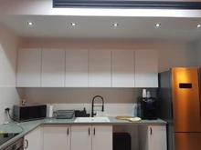 Grifo de fregadero de cocina, mezclador de agua fría y caliente montado en cubierta, modo doble Caño extraíble, rotación de 360, negro, multicolor