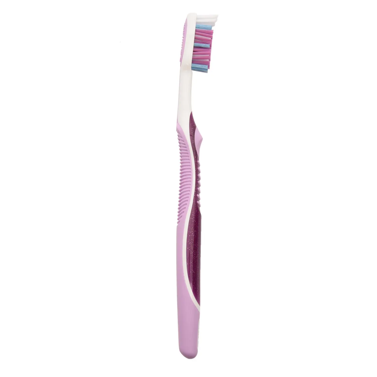 Зубная щетка Oral-B 3D White Luxe отбеливающая 40 средняя в ассортименте