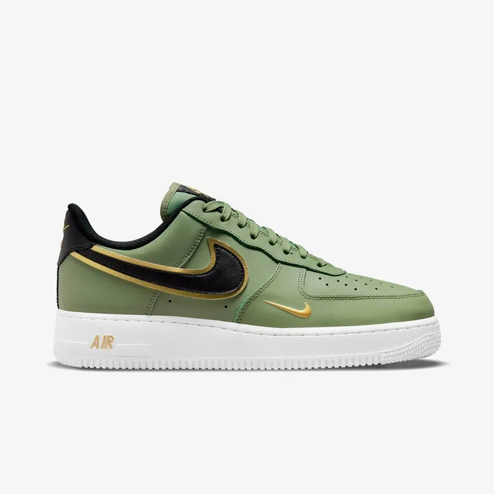 green and gold nikes