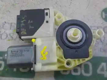

WINDOW MOTOR REAR LEFT VOLKSWAGEN PASSAT SALOON (3C2) Advance 1K0959759L 965126101 974227131 1K0959703AB [16768012]