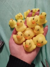 10 unids/lote lindo bebé niños juguete de goma patos de baño Baño habitación diversión con agua juego recién nacido niños niñas juguetes para los niños