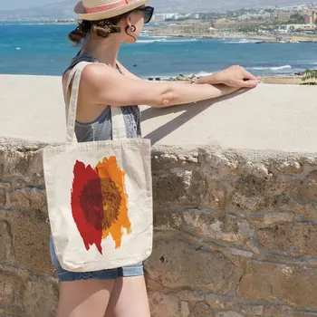 

Angemiel Bag Yellow Red Lion Shopping Beach Tote Bag