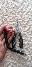 Alicates de pesca multifuncionales, tijeras de corte de línea, removedor de anzuelos, accesorios de abrazadera de pesca, herramientas con cordones, cuerda de resorte